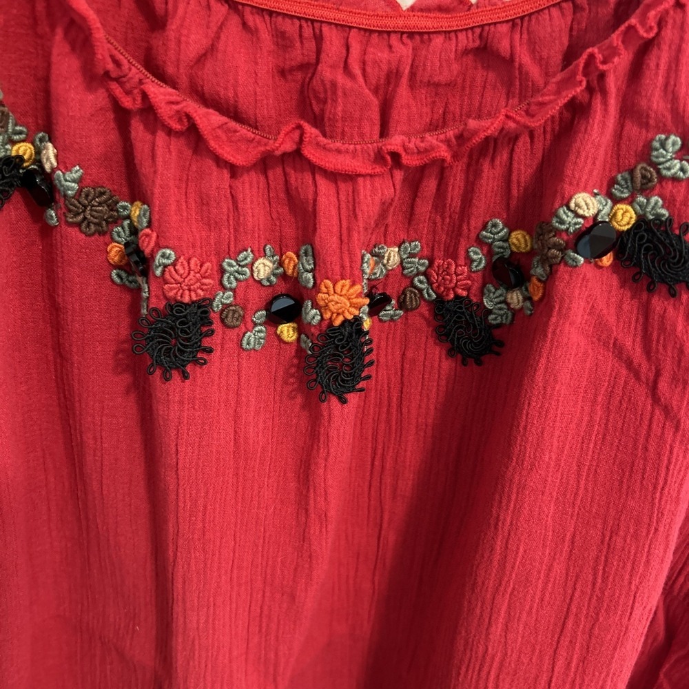 Women's Red Gauze XL Short‎ Sleeve Embroidered Top